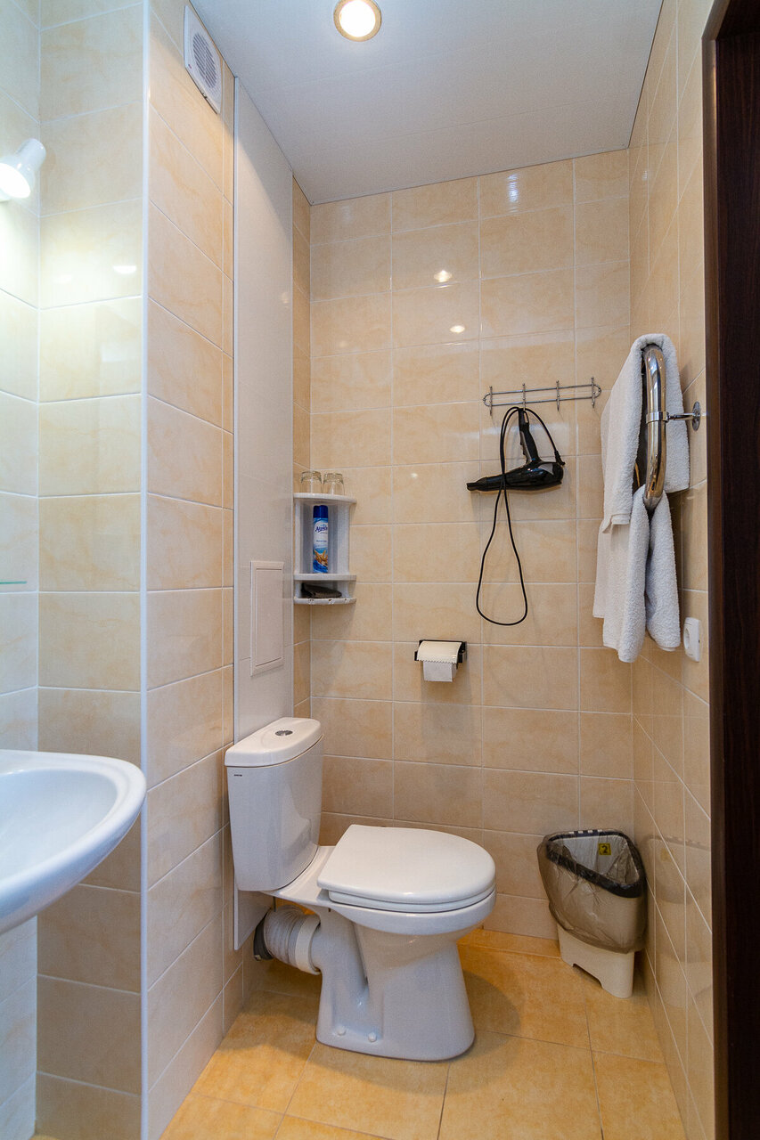 Гостиница Адмирал Небуг