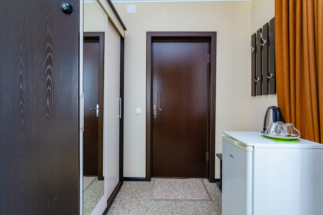 Гостиница Адмирал Небуг