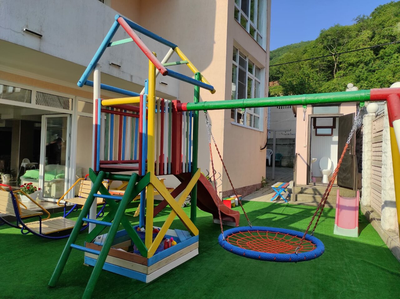 Гостиница Адмирал Небуг-74