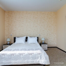 Гостиница Адмирал Небуг-90