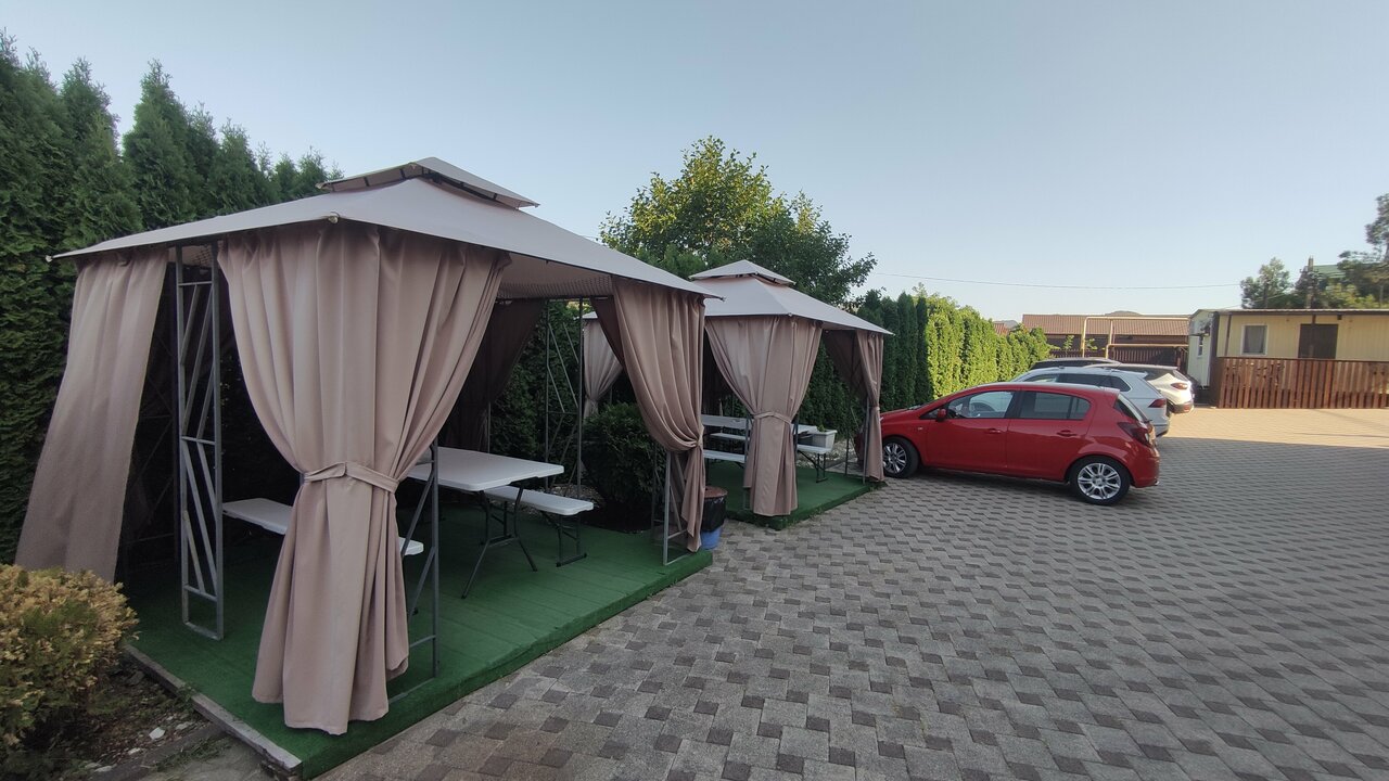 Гостиница Адмирал Небуг-71