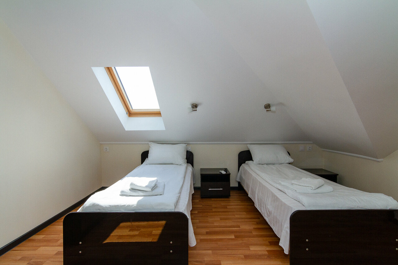 Гостиница Адмирал Небуг