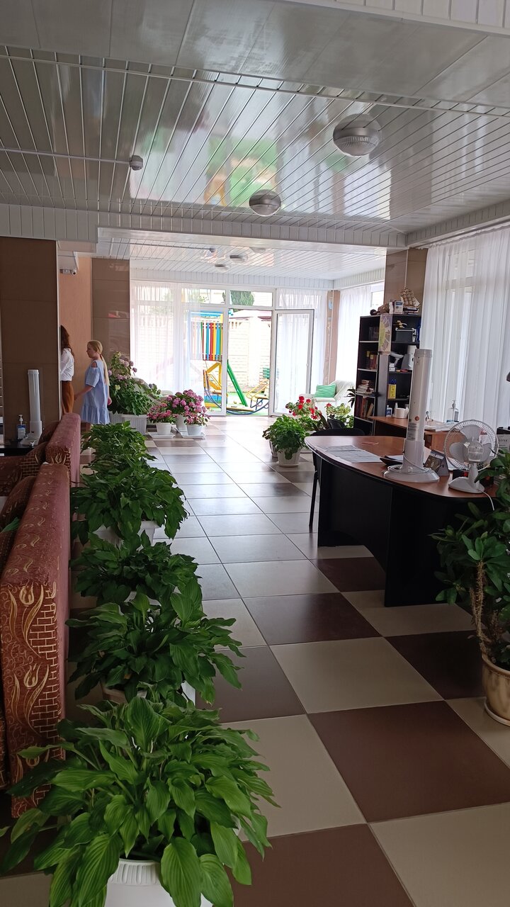 Гостиница Адмирал Небуг-97