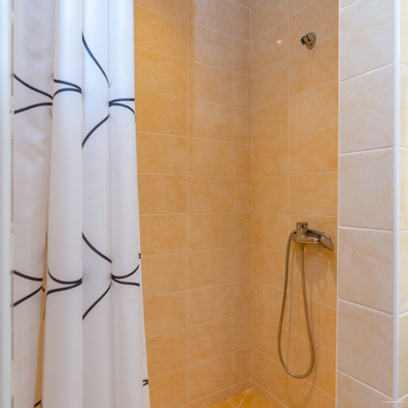 Гостиница Адмирал Небуг-115