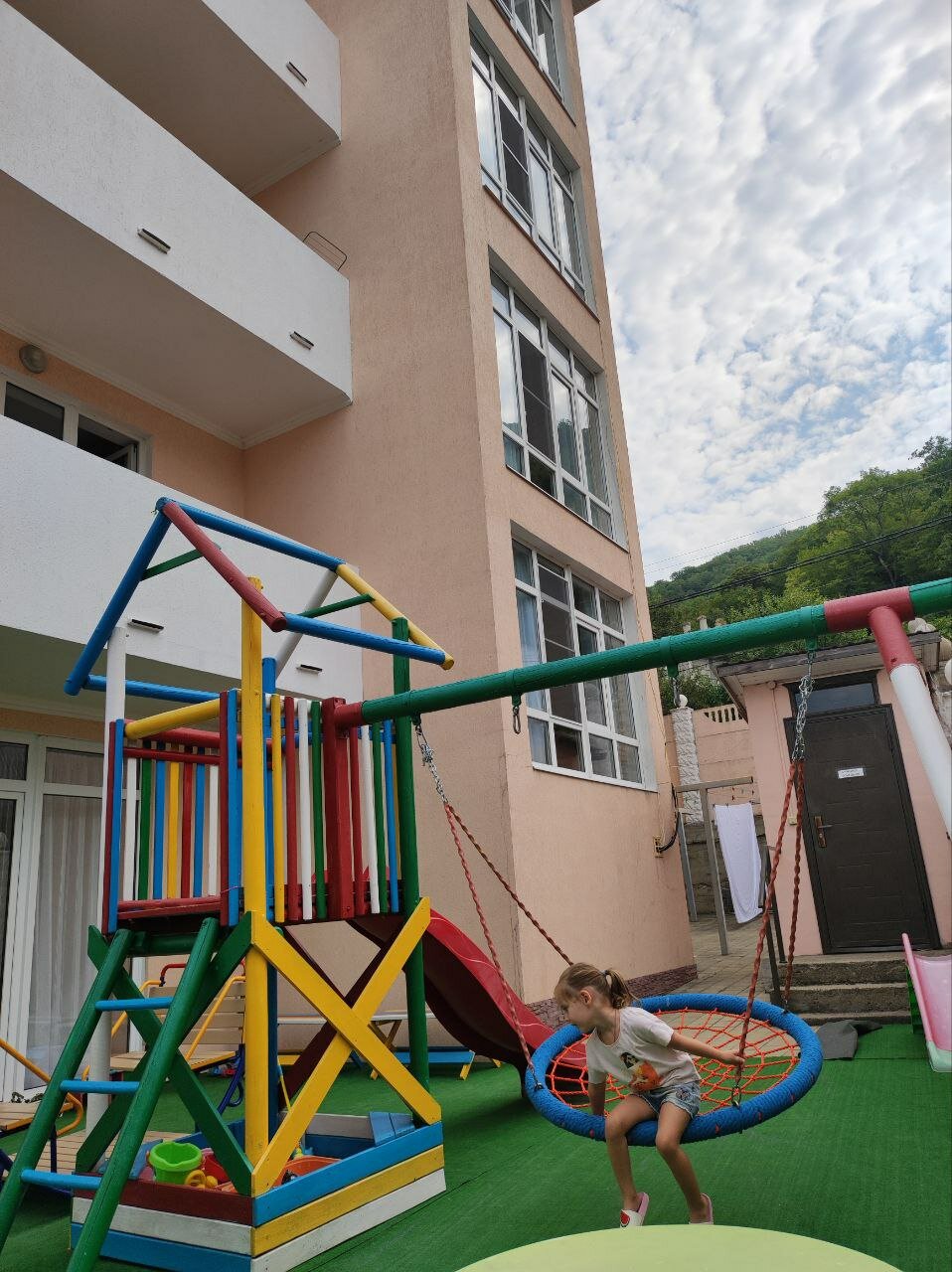 Гостиница Адмирал Небуг-95