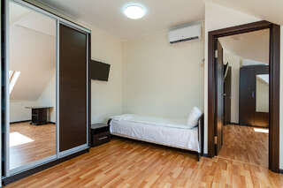 Гостиница Адмирал Небуг Семейный полулюкс-4