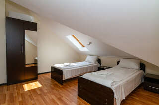 Гостиница Адмирал Небуг Семейный полулюкс-6