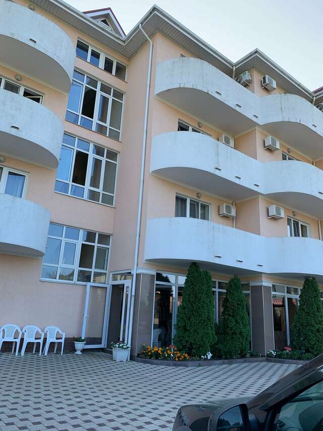 Гостиница Адмирал Небуг-80