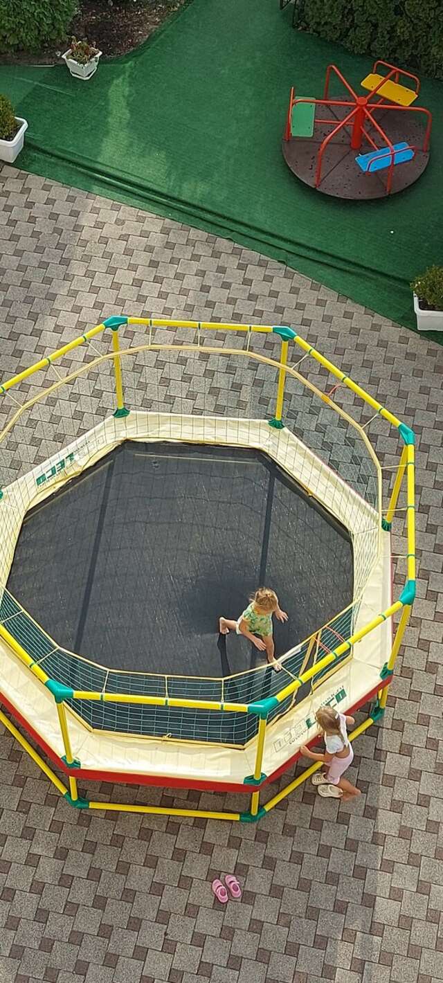 Гостиница Адмирал Небуг-137