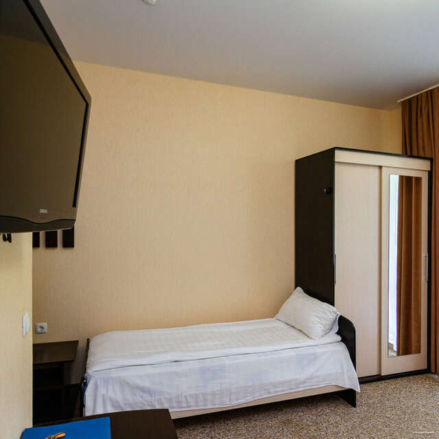 Гостиница Адмирал Небуг-108