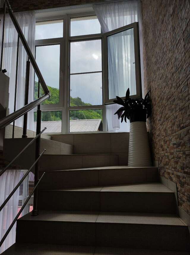 Гостиница Адмирал Небуг-99