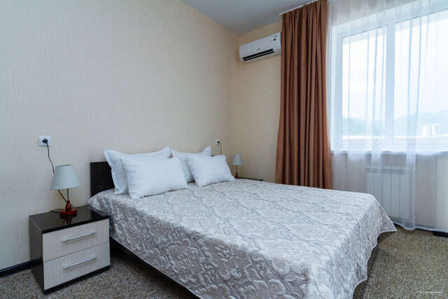 Гостиница Адмирал Небуг-118